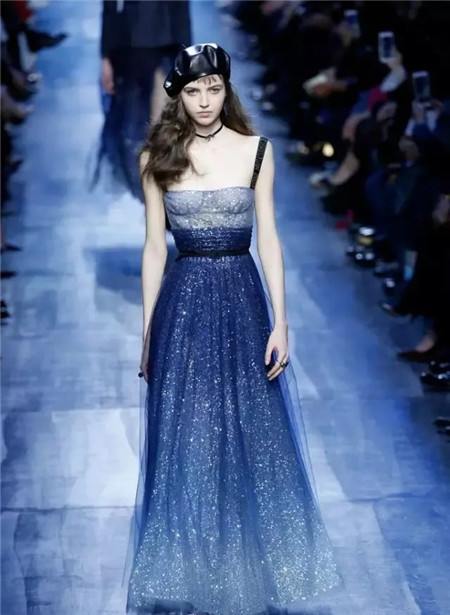 服裝色彩搭配培訓 服裝色彩搭配培訓